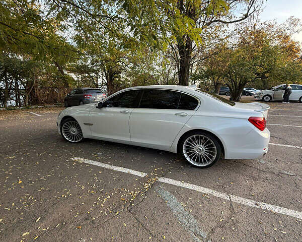 Белый БМВ 7 Серия, объемом двигателя 3 л и пробегом 115 тыс. км за 19900 $, фото 7 на Automoto.ua