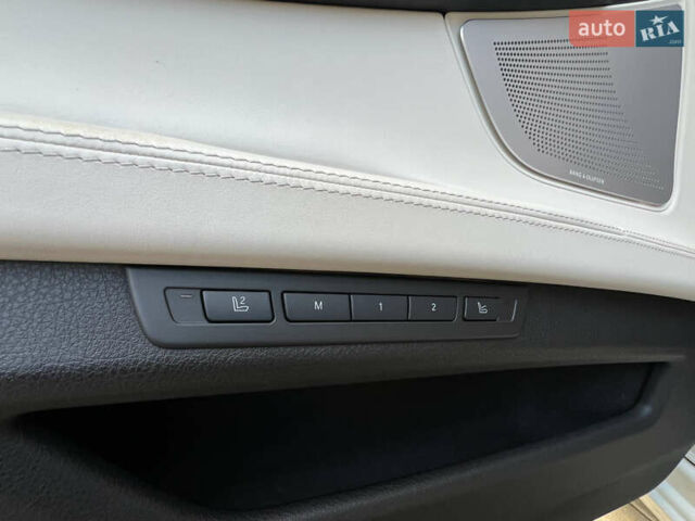 Белый БМВ 7 Серия, объемом двигателя 3 л и пробегом 230 тыс. км за 21400 $, фото 53 на Automoto.ua