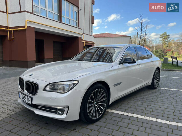 Белый БМВ 7 Серия, объемом двигателя 3 л и пробегом 230 тыс. км за 21400 $, фото 1 на Automoto.ua