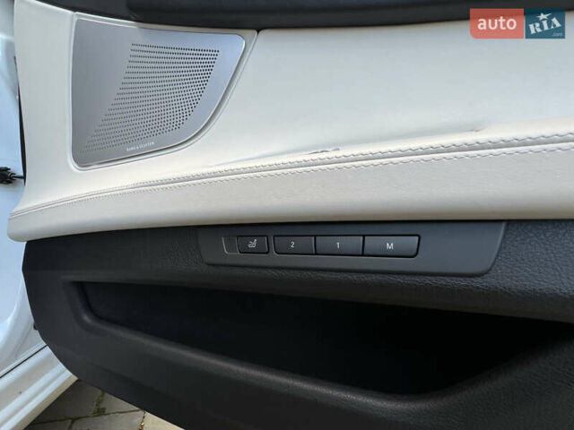 Белый БМВ 7 Серия, объемом двигателя 3 л и пробегом 230 тыс. км за 21400 $, фото 77 на Automoto.ua