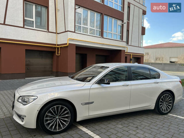 Белый БМВ 7 Серия, объемом двигателя 3 л и пробегом 230 тыс. км за 21400 $, фото 27 на Automoto.ua
