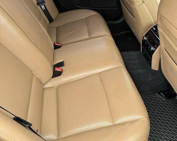 Білий БМВ 7 Серія, об'ємом двигуна 2.99 л та пробігом 195 тис. км за 22500 $, фото 51 на Automoto.ua