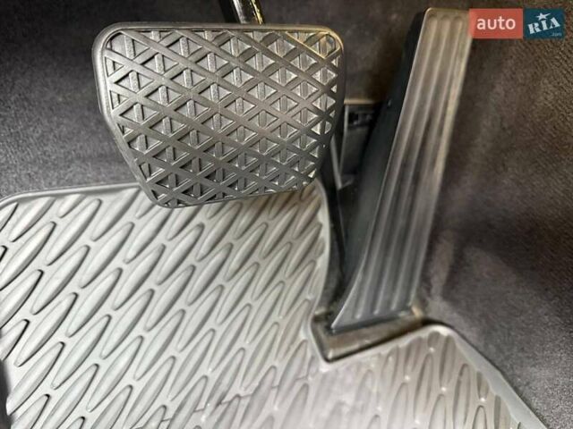 Білий БМВ 7 Серія, об'ємом двигуна 2.99 л та пробігом 195 тис. км за 22500 $, фото 40 на Automoto.ua