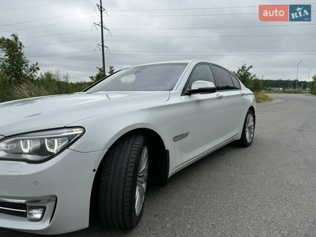 Білий БМВ 7 Серія, об'ємом двигуна 2.99 л та пробігом 195 тис. км за 22500 $, фото 1 на Automoto.ua