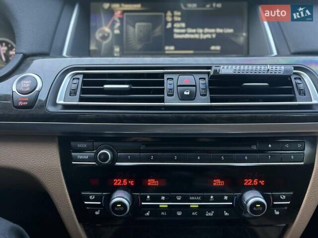 Белый БМВ 7 Серия, объемом двигателя 2.98 л и пробегом 199 тыс. км за 13500 $, фото 37 на Automoto.ua