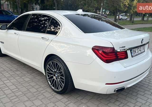 Белый БМВ 7 Серия, объемом двигателя 2.98 л и пробегом 199 тыс. км за 13500 $, фото 15 на Automoto.ua