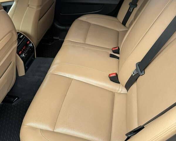 Білий БМВ 7 Серія, об'ємом двигуна 2.99 л та пробігом 195 тис. км за 22500 $, фото 50 на Automoto.ua