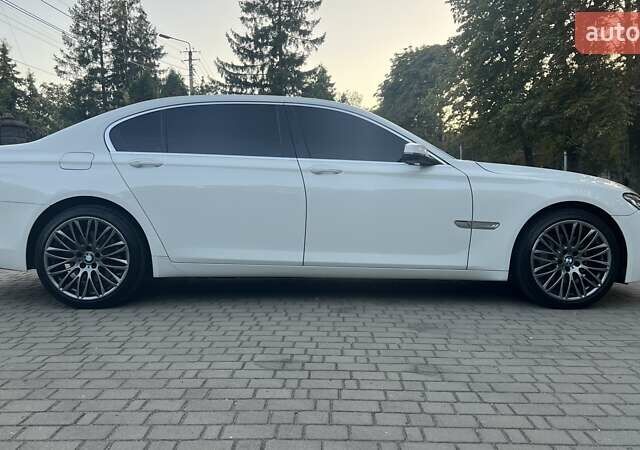 Белый БМВ 7 Серия, объемом двигателя 2.98 л и пробегом 199 тыс. км за 13500 $, фото 44 на Automoto.ua