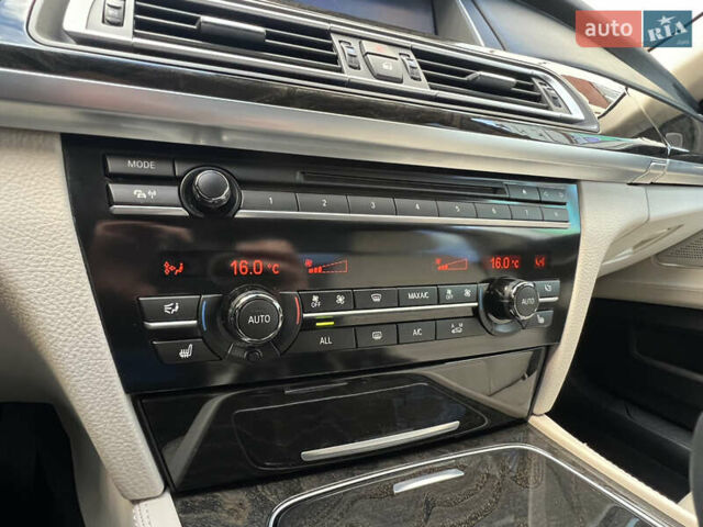 Белый БМВ 7 Серия, объемом двигателя 3 л и пробегом 230 тыс. км за 21400 $, фото 87 на Automoto.ua