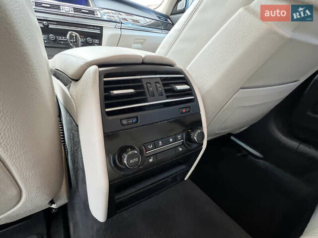 Белый БМВ 7 Серия, объемом двигателя 3 л и пробегом 230 тыс. км за 21400 $, фото 62 на Automoto.ua