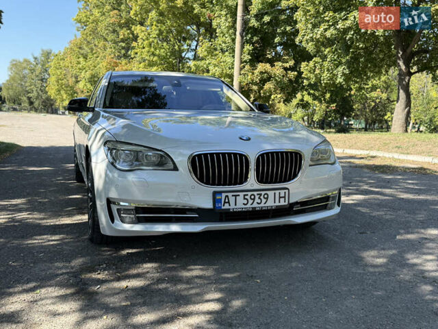 Белый БМВ 7 Серия, объемом двигателя 2.99 л и пробегом 227 тыс. км за 23900 $, фото 7 на Automoto.ua