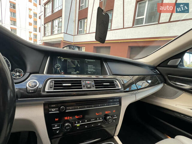 Белый БМВ 7 Серия, объемом двигателя 3 л и пробегом 230 тыс. км за 21400 $, фото 83 на Automoto.ua