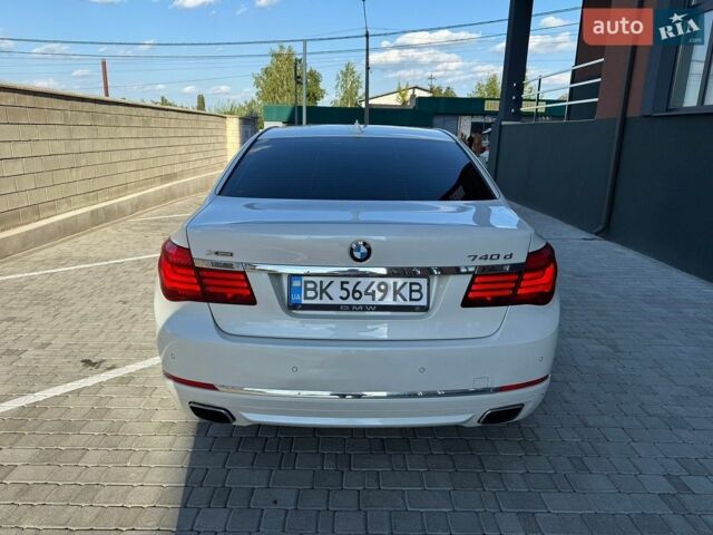Белый БМВ 7 Серия, объемом двигателя 2.99 л и пробегом 299 тыс. км за 17999 $, фото 16 на Automoto.ua