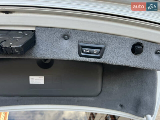 Белый БМВ 7 Серия, объемом двигателя 3 л и пробегом 230 тыс. км за 21400 $, фото 89 на Automoto.ua