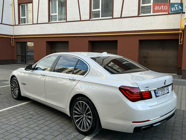 Белый БМВ 7 Серия, объемом двигателя 3 л и пробегом 230 тыс. км за 21400 $, фото 10 на Automoto.ua