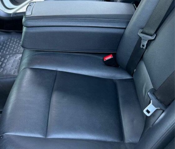 Білий БМВ 7 Серія, об'ємом двигуна 3 л та пробігом 220 тис. км за 13800 $, фото 6 на Automoto.ua