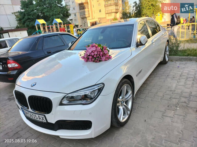 Белый БМВ 7 Серия, объемом двигателя 2.98 л и пробегом 172 тыс. км за 20300 $, фото 6 на Automoto.ua