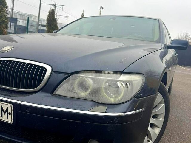 Білий БМВ 7 Серія, об'ємом двигуна 3 л та пробігом 375 тис. км за 5000 $, фото 7 на Automoto.ua