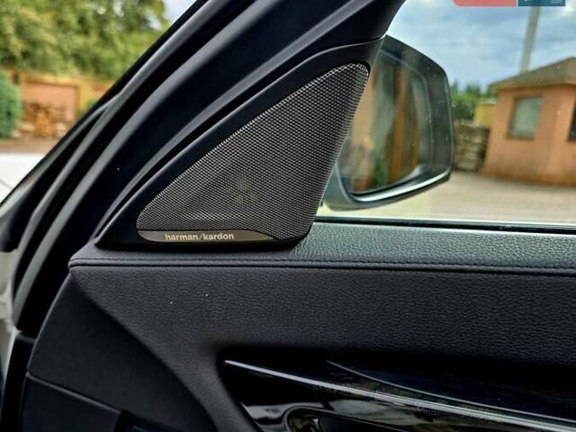 Белый БМВ 7 Серия, объемом двигателя 3 л и пробегом 240 тыс. км за 26555 $, фото 69 на Automoto.ua