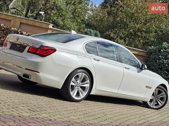 Белый БМВ 7 Серия, объемом двигателя 3 л и пробегом 240 тыс. км за 26555 $, фото 26 на Automoto.ua