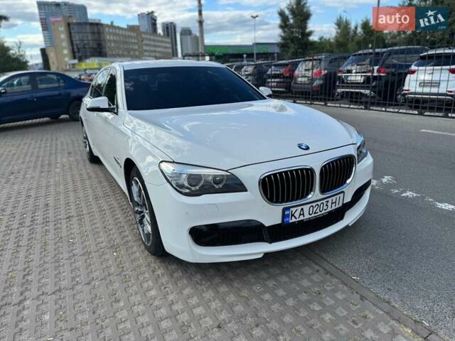 Білий БМВ 7 Серія, об'ємом двигуна 2.98 л та пробігом 172 тис. км за 17500 $, фото 3 на Automoto.ua