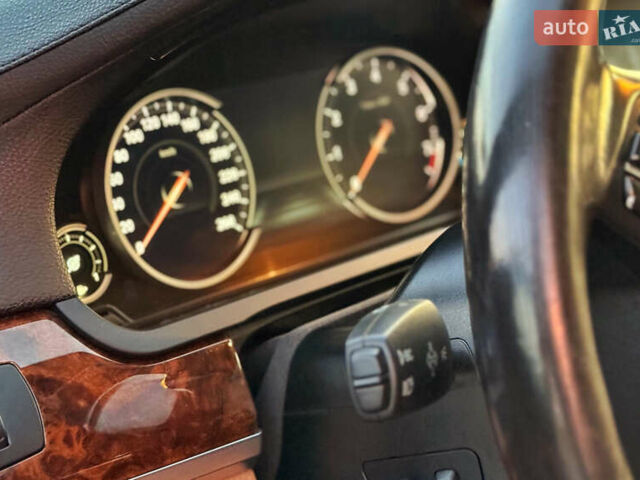 Белый БМВ 7 Серия, объемом двигателя 2.98 л и пробегом 190 тыс. км за 17500 $, фото 14 на Automoto.ua