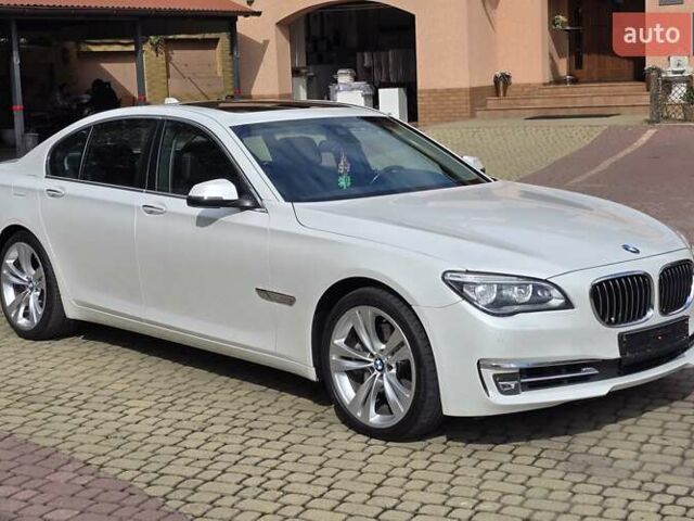 Белый БМВ 7 Серия, объемом двигателя 3 л и пробегом 240 тыс. км за 26555 $, фото 28 на Automoto.ua