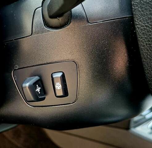 Белый БМВ 7 Серия, объемом двигателя 3 л и пробегом 240 тыс. км за 26555 $, фото 48 на Automoto.ua