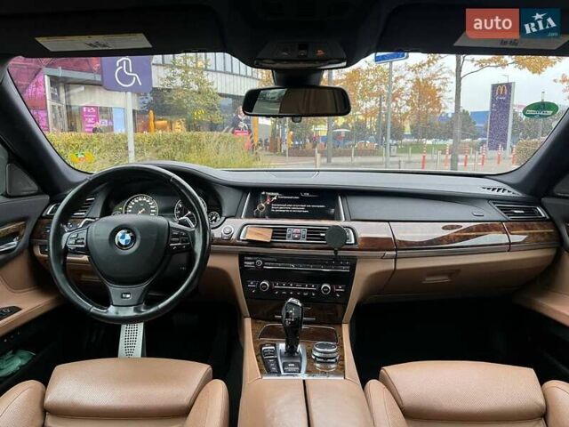 БМВ 7 Серия 2014 в Киеве на Automoto.ua Белый БМВ 7 Серия, объемом двигателя 2.98 л и пробегом 193 тыс. км за 22990 $, фото 39 на Automoto.ua