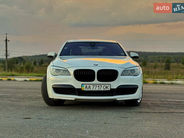 Белый БМВ 7 Серия, объемом двигателя 2.98 л и пробегом 190 тыс. км за 17500 $, фото 1 на Automoto.ua