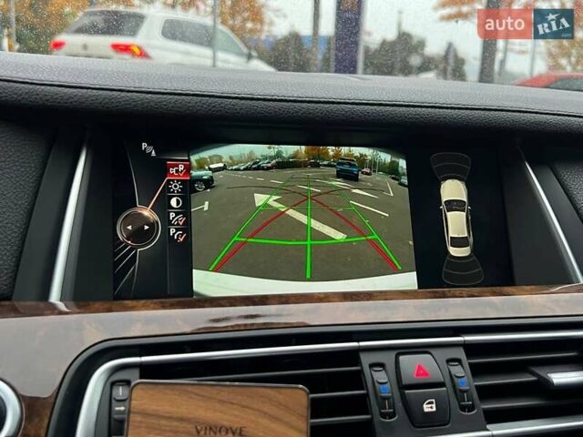БМВ 7 Серия 2014 в Киеве на Automoto.ua Белый БМВ 7 Серия, объемом двигателя 2.98 л и пробегом 193 тыс. км за 22990 $, фото 32 на Automoto.ua