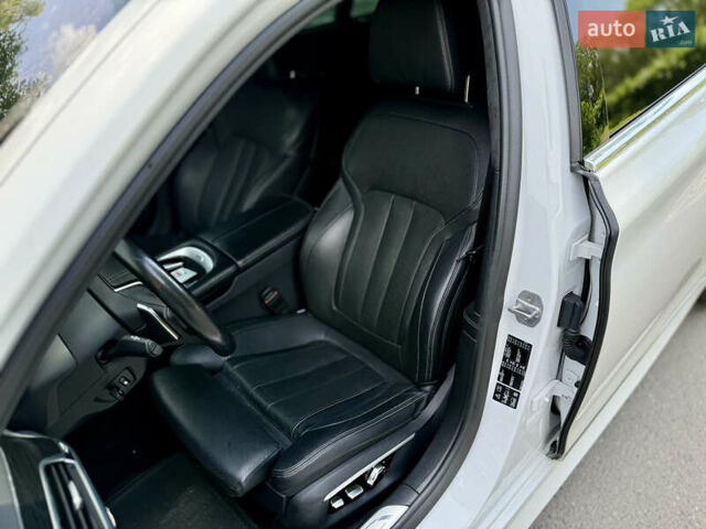 Белый БМВ 7 Серия, объемом двигателя 4.4 л и пробегом 110 тыс. км за 35500 $, фото 15 на Automoto.ua