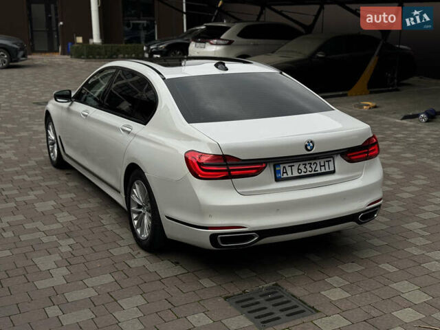 Белый БМВ 7 Серия, объемом двигателя 2.99 л и пробегом 124 тыс. км за 45000 $, фото 20 на Automoto.ua