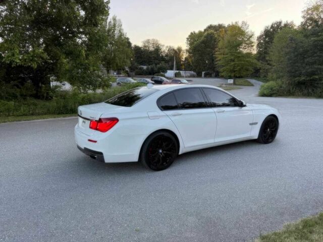 Белый БМВ 7 Серия, объемом двигателя 4.4 л и пробегом 70 тыс. км за 6800 $, фото 3 на Automoto.ua