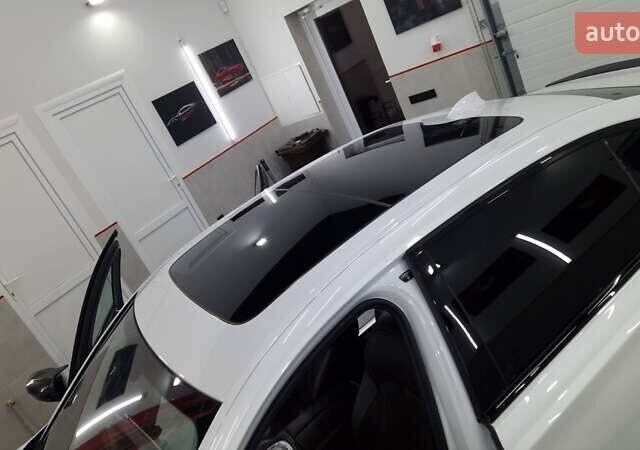 Белый БМВ 7 Серия, объемом двигателя 2.98 л и пробегом 156 тыс. км за 23500 $, фото 14 на Automoto.ua