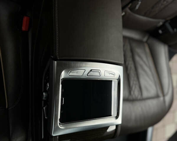 Белый БМВ 7 Серия, объемом двигателя 2.99 л и пробегом 124 тыс. км за 45000 $, фото 8 на Automoto.ua