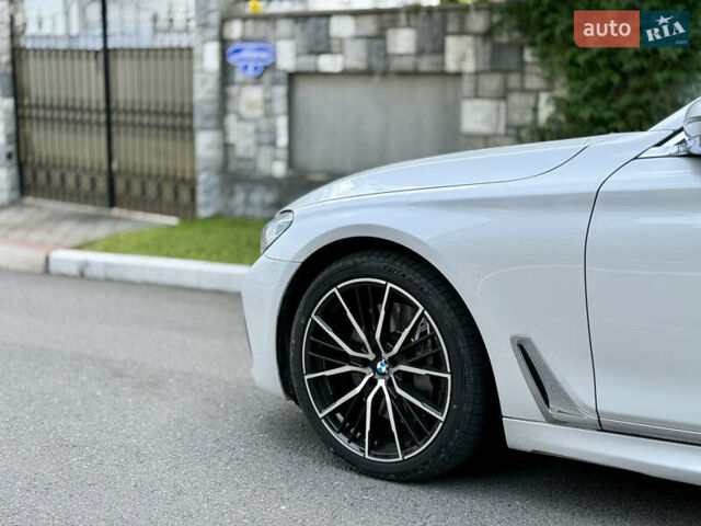 Белый БМВ 7 Серия, объемом двигателя 4.4 л и пробегом 110 тыс. км за 35500 $, фото 6 на Automoto.ua