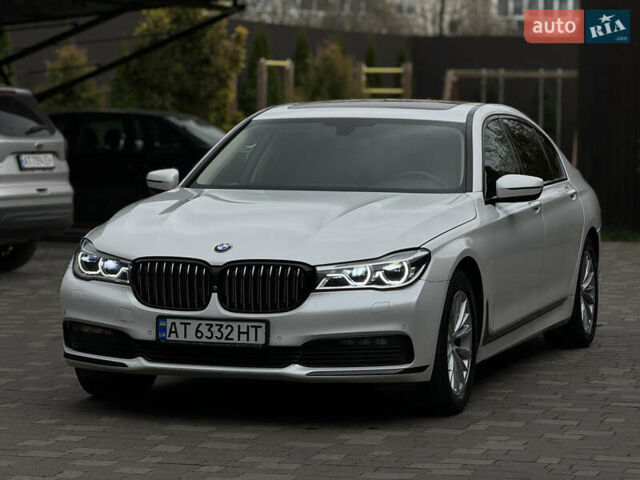 Белый БМВ 7 Серия, объемом двигателя 2.99 л и пробегом 124 тыс. км за 45000 $, фото 15 на Automoto.ua