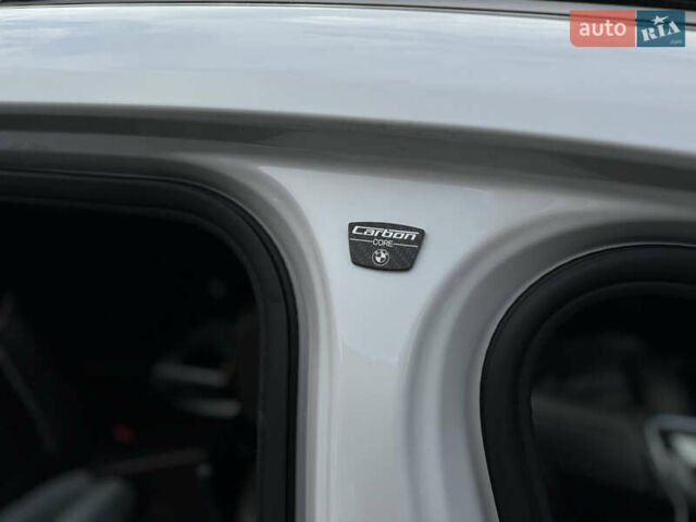 Белый БМВ 7 Серия, объемом двигателя 2.99 л и пробегом 124 тыс. км за 45000 $, фото 34 на Automoto.ua