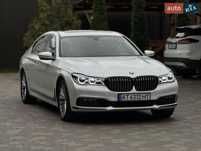 Белый БМВ 7 Серия, объемом двигателя 2.99 л и пробегом 124 тыс. км за 45000 $, фото 14 на Automoto.ua