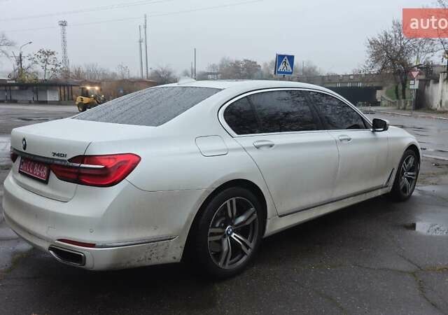Білий БМВ 7 Серія, об'ємом двигуна 3 л та пробігом 161 тис. км за 29999 $, фото 9 на Automoto.ua