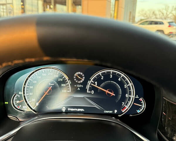 Белый БМВ 7 Серия, объемом двигателя 4.4 л и пробегом 126 тыс. км за 27777 $, фото 34 на Automoto.ua