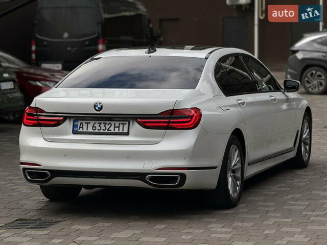 Белый БМВ 7 Серия, объемом двигателя 2.99 л и пробегом 124 тыс. км за 45000 $, фото 2 на Automoto.ua