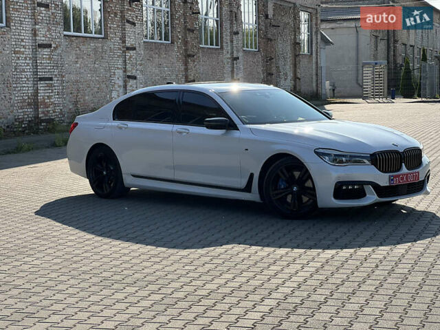 Білий БМВ 7 Серія, об'ємом двигуна 4.39 л та пробігом 120 тис. км за 35900 $, фото 3 на Automoto.ua