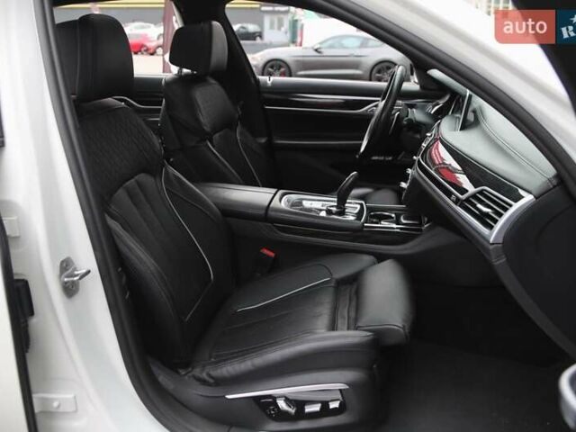 Белый БМВ 7 Серия, объемом двигателя 4.39 л и пробегом 104 тыс. км за 31900 $, фото 11 на Automoto.ua