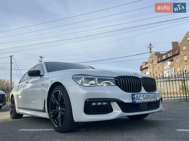 Белый БМВ 7 Серия, объемом двигателя 4.39 л и пробегом 130 тыс. км за 29888 $, фото 6 на Automoto.ua