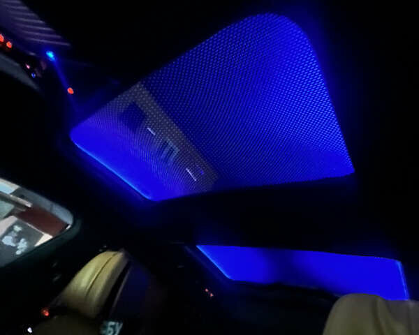 Білий БМВ 7 Серія, об'ємом двигуна 4.39 л та пробігом 120 тис. км за 35900 $, фото 79 на Automoto.ua