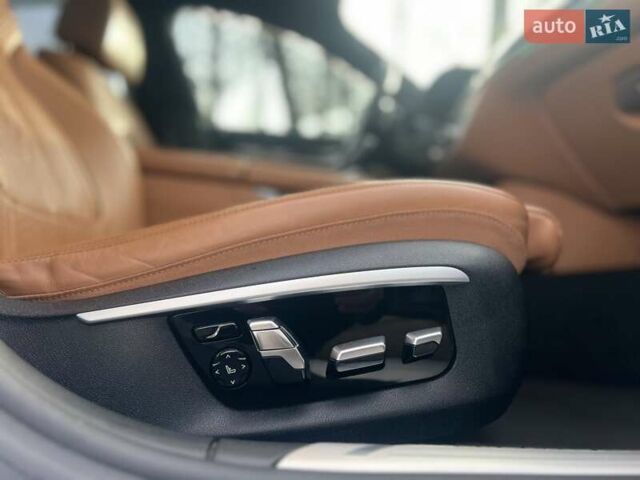 Белый БМВ 7 Серия, объемом двигателя 4.39 л и пробегом 134 тыс. км за 34844 $, фото 54 на Automoto.ua