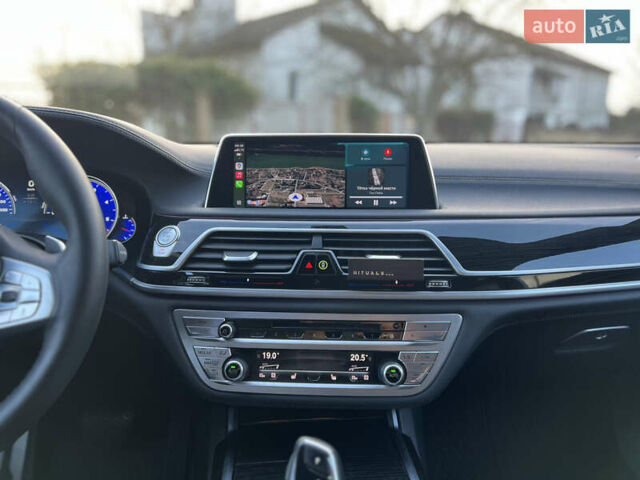 Белый БМВ 7 Серия, объемом двигателя 2.99 л и пробегом 200 тыс. км за 35000 $, фото 40 на Automoto.ua