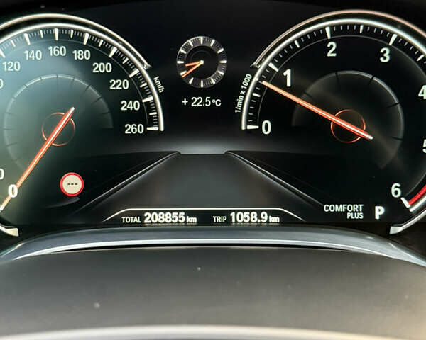 Белый БМВ 7 Серия, объемом двигателя 2.99 л и пробегом 200 тыс. км за 37000 $, фото 31 на Automoto.ua